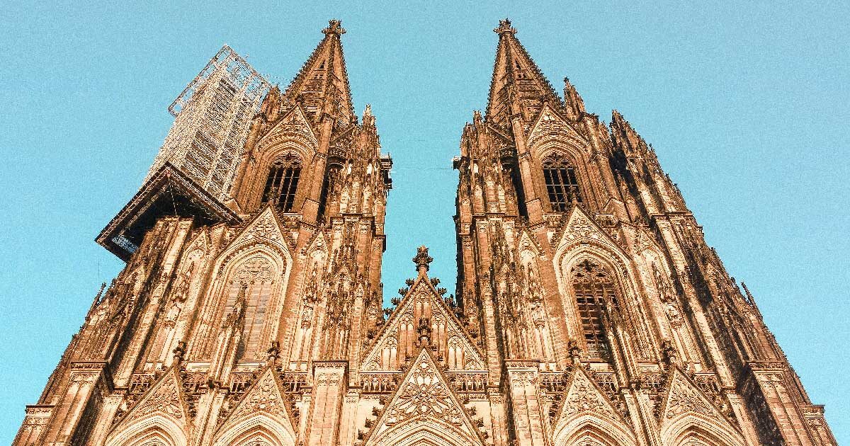 Il Duomo di Colonia: una storia di pietra, fede e ostinazione